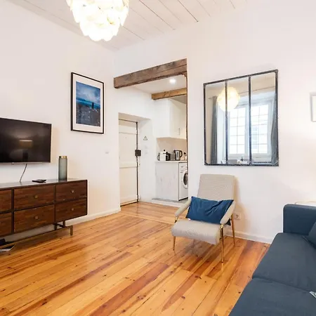 Apartment Le Flat | Cais Do Sodre Lisbon